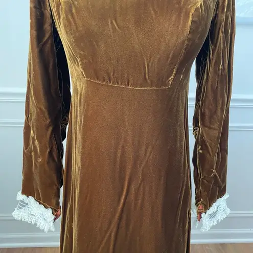 Vintage 70s Brown Velvet Maxi Dress Lace Collar Cuff XS