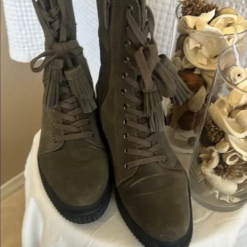 Franco Sarto  Khaki Lace-Up Combat Boots Green Suede 8.5M US EU 38 - Image 3