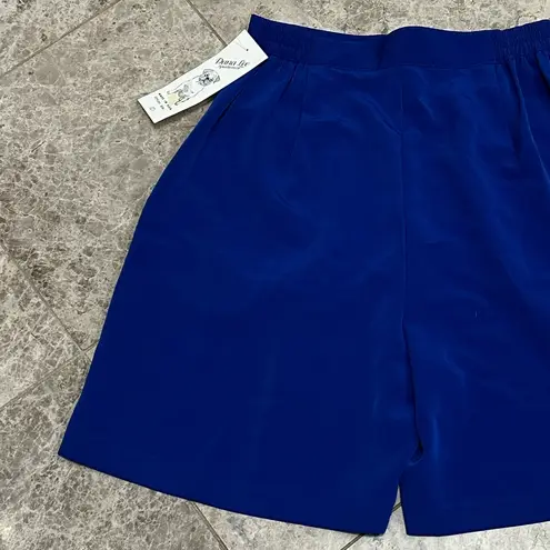 Vintage Dana Lee High Waist Pleated Shorts Size 10 Microfiber 90’s Blue USA Made
