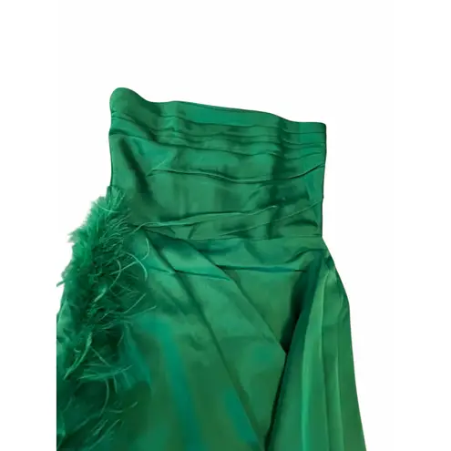 NWT Perrin Emerald Green Feather Miss Circle New York Gown