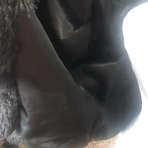 Ladies fuax fur over coat size small Black