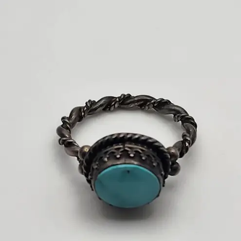 Vintage Handcrafted Sterling Silver & Turquoise Ring (7) Blue