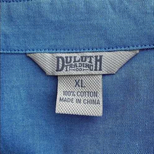 Duluth Trading Co Red Button Down Shirt with Collared Design Size XL