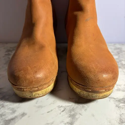 Frye  Odessa Chelsea Boots