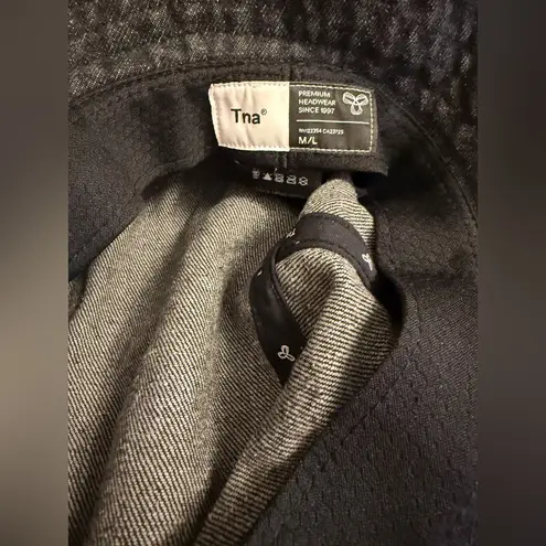 Aritzia TNA Bucket Hat Washed BlackJean Denim Hat