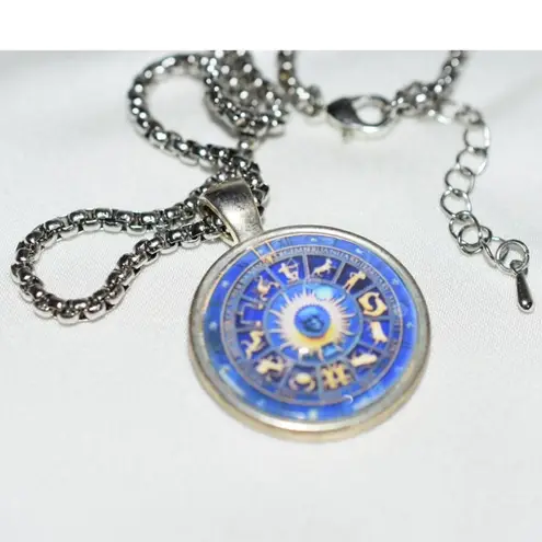 Source Unknown NWOT Blue Royal Lion Zodiac Horoscope Pendant Stainless Steel 22" Chain Necklace