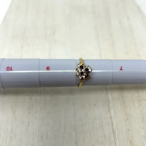 Ruby 10K diamond and ring, Approx size 8