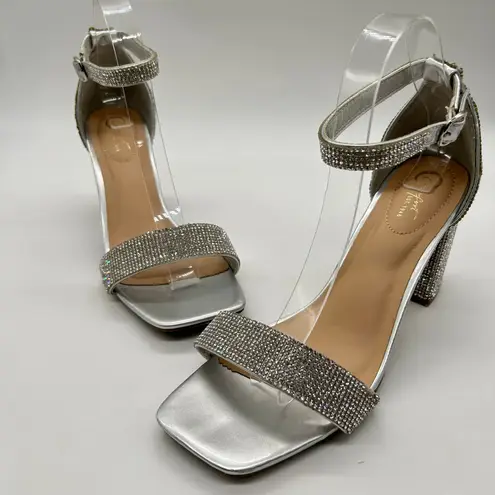 Womens Sandals 8W Wide Silver Rhinestones Open Toe Block Heel C Comfort Brand Size 8