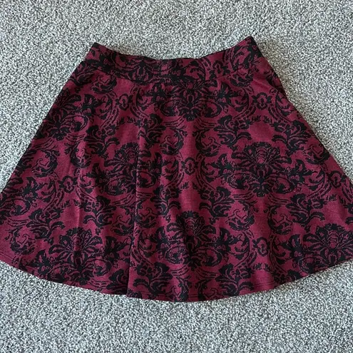 Joe B Burgundy Black Flower Mini Skirt Small