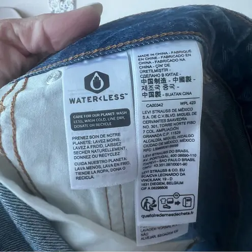 Levi's  Recrafted Icon Medium Wash Exposed Seam Denim Mini Skirt Women’s SIZE‎ 29