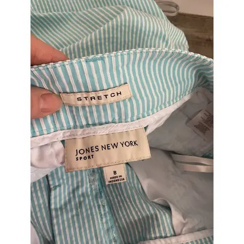 Jones New York NEW  Shorts Size 8 Aqua White