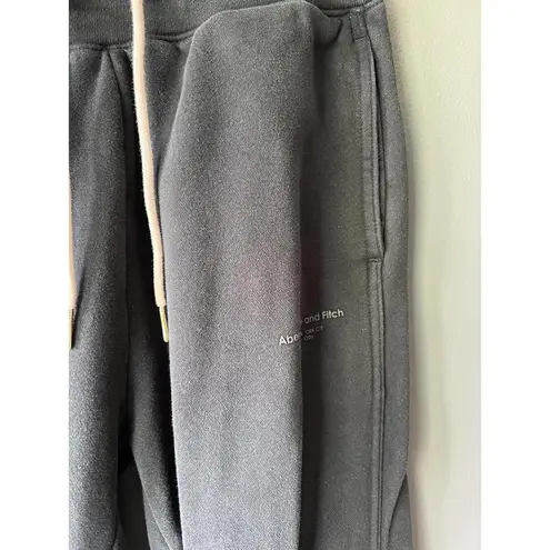 Abercrombie & Fitch  Black XS Fleece Joggers - Casual Comfort - Image 6
