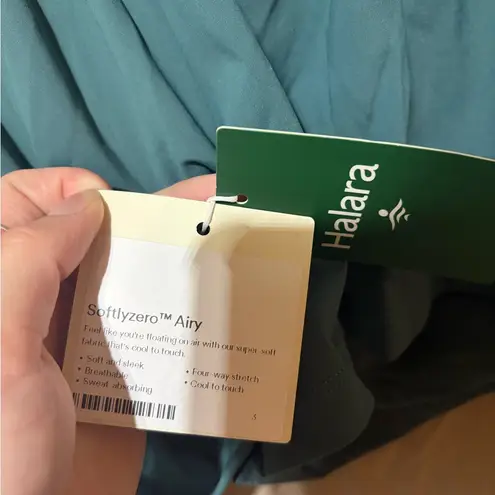 Halara  softlyzero shorts