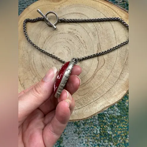 Vintage Y2K Lucky Brand red marble silver chain pendant necklace White