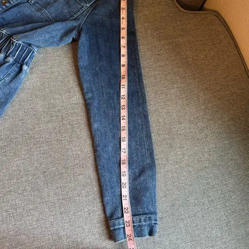 MAD FOR LOVE Denim Jumpsuit Sz Small Blue