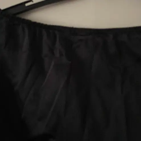 Vintage 1990s black waist half slip knee length midi Komar large Aniron Nylon