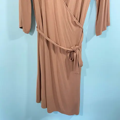 Caden Lane Maternity Postpartum Breast Feeding Bamboo Short Sleeve Wrap Dress Brown Size M