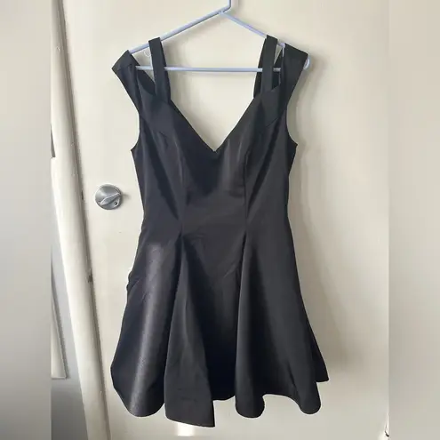 Dave and Johnny NWOT  Black Mini Dress