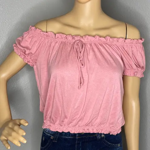 Free Kisses Rose Blush Pink Croptop Blouse Size Medium Ruffled Sleeves and Waist