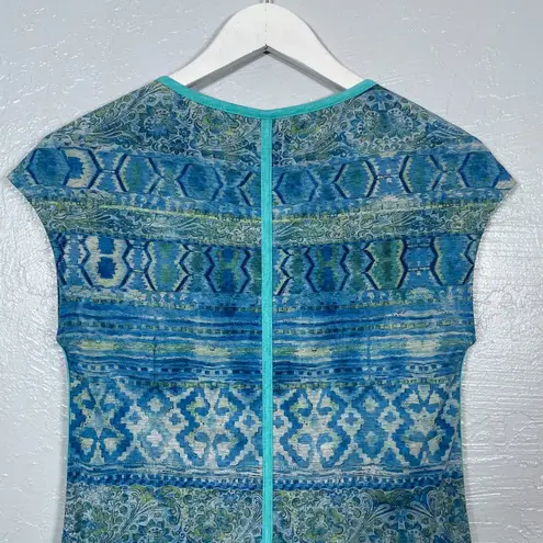 Title Nine Women XS Blue Stripe Print Shirt Cap Sleeve Contrast Trim Athleisure