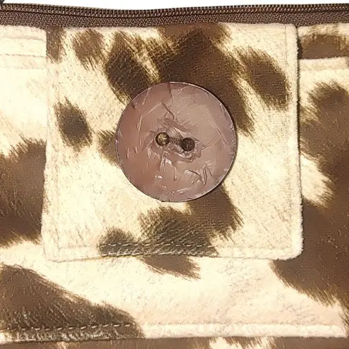 Silver Plum Cowhide Print Crossbody Purse Brown Beige Button Accent Zip Closure White