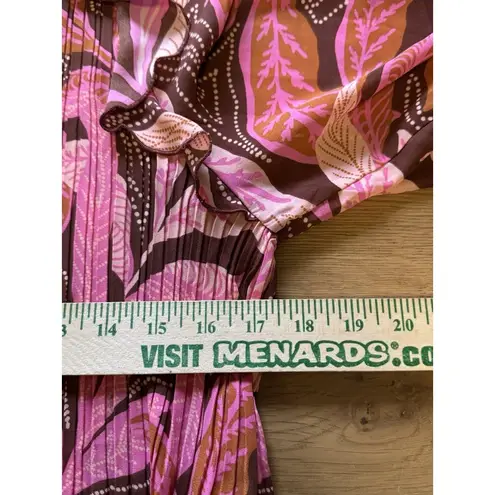 Sunny Leigh Top Womens Size M Retro Floral Long Sleeve V Neck Pleated Ruffles