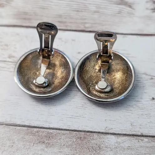 Vintage Clip On Earrings