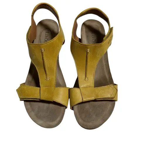 Taos Sheila Yellow Leather Wedge Sandals Women's 8.5 EU 39 Comfort Portugal