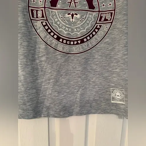 American Fighter x Affliction Freemont Women’s Light Gray T- Shirt Size Medium