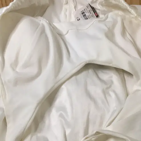 Ruby Rox New Juniors/Women’s Halter Dress Bow Stretchy Soft White Ivory Size 3