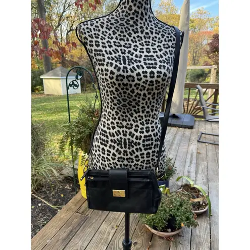 Tignanello Black Leather Crossbody Bag Adjustable Strap Gold Hardware