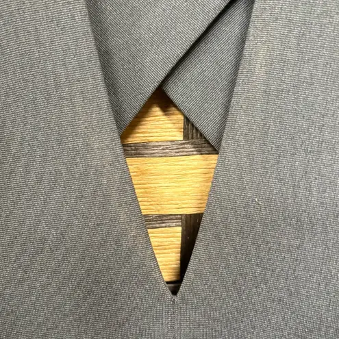 Windsor  Gray Cross Over Back Romper Size Large‎ - Image 7