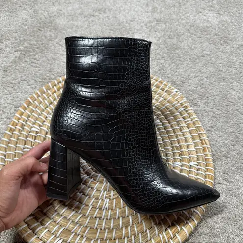 Billini Women’s Alden Boots Booties Block Heels Zip Side Party in Black Croco 7