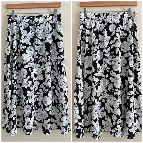VINTAGE 90s Black & White Rose Floral Maxi Midi skirt