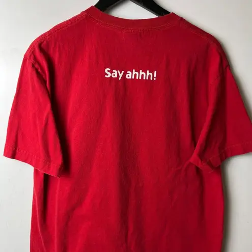 Dr McGillicuddy's Cherry Schnapps T Shirt Vintage Y2K Red Medium M Graphic Tee