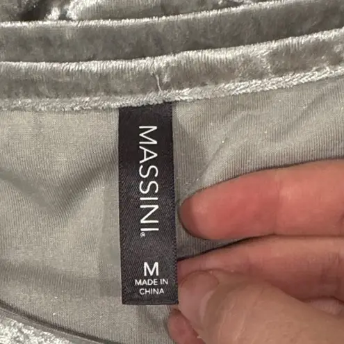 Massini Women’s Crashed Velvet Top Grey Crew neck Short Sleeve Blouse size M