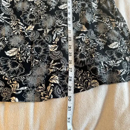 J Jill NWT Sz LG Black White Tropical Floral HiLo Popover Blouse Ruffle Peasant