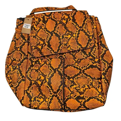 Womens NWT Large Orange Snakeskin Pocket Bucket Backpack Purse
