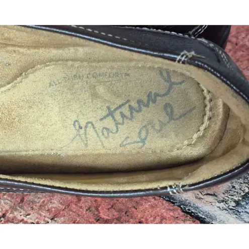 Natural Soul Shoes Womens 9.5W Llena Slip On Loafer Brown Leather Casual Comfort