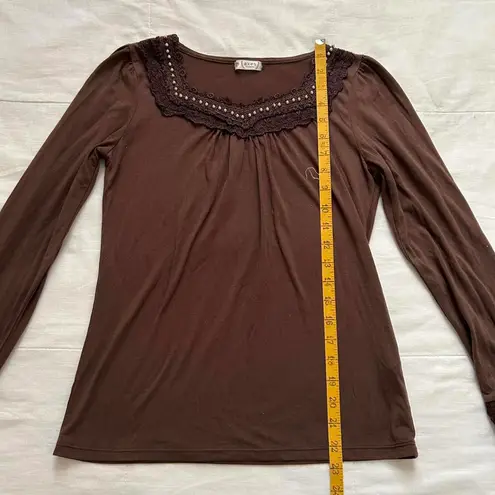 Axes Femme Brown long sleeve top with square neck lace trim Size medium