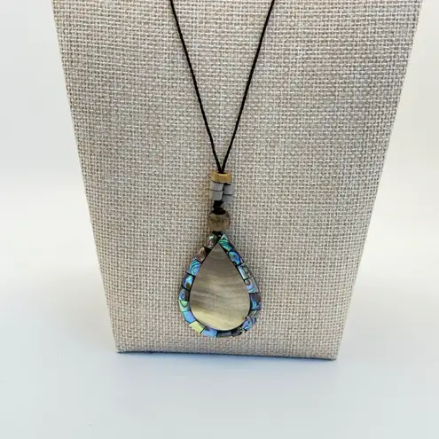 Abalone Shell Pendant Necklace Adjustable Cord Boho Hippie Jewelry Tan