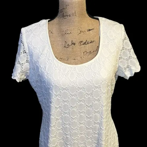 Ronni Nicole Ivory Eyelet Lace Dress with white liner.