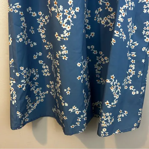 Goodnight Macaroon NWT Blue Floral Deep V-neck Button Up Midi Length Size Large