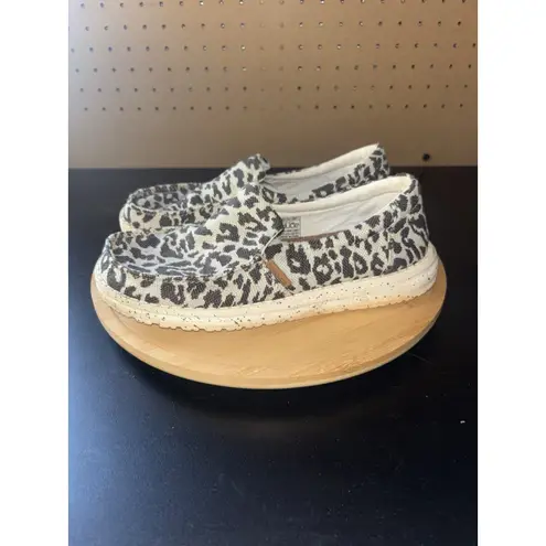 Hey Dude Womens Misty Woven Cheetah Grey Slip On Shoes Light Weight Size 6