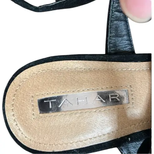 Tahari Lacie Black Suede Triangle Open Toe Flat Sandals Size 5