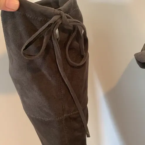 Catherine Malandrino Tie Back Over The Knee Boots Gray Faux Suede Women’s Size 7