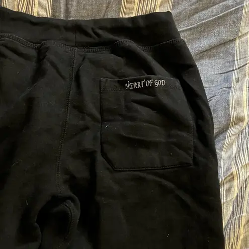 Heart of God LG black logo tie string sweat pants