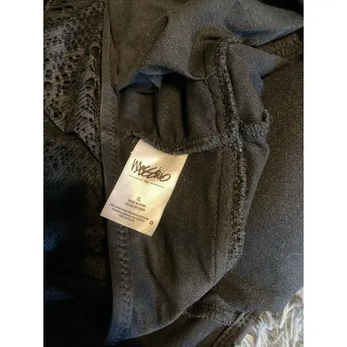 Mossimo supply Co. black lace swim top Size XL