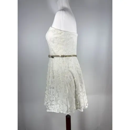 Love Reign Strapless Lace Mini Dress With Belt Size L Coquette Romantic Flirty