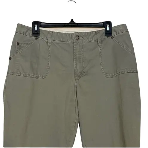 Old Navy Green Chinos with Flat Front and Belt Loops women’s size 12 - Image 4